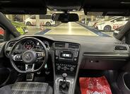 Volkswagen Golf 18