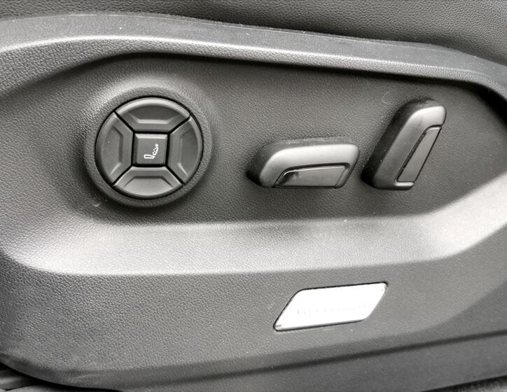 Volkswagen Touareg 32