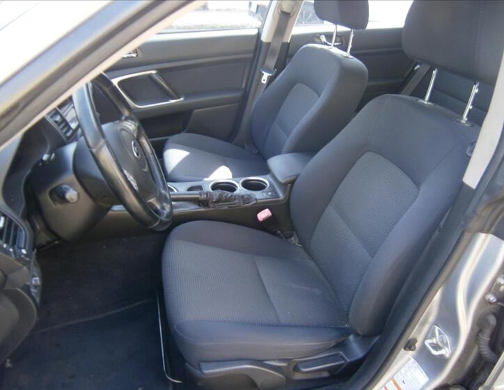 Subaru Legacy 7
