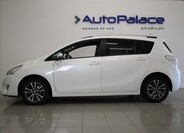 Toyota Verso 5