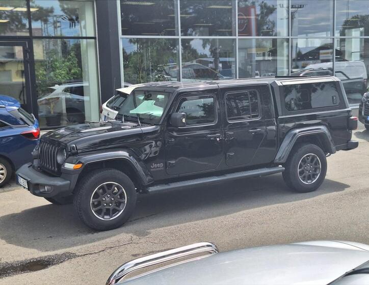 Jeep Gladiator 1
