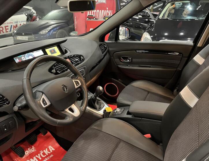 Renault Scénic 18