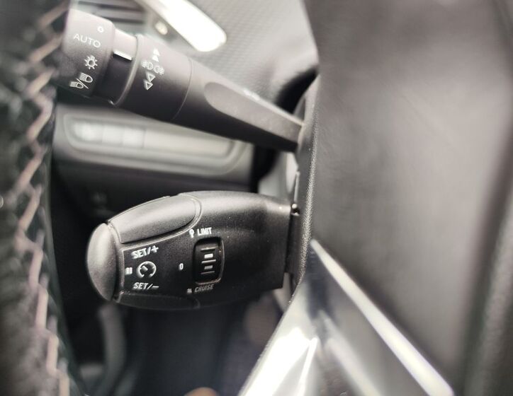 Peugeot 2008 25