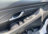 Hyundai i30 11
