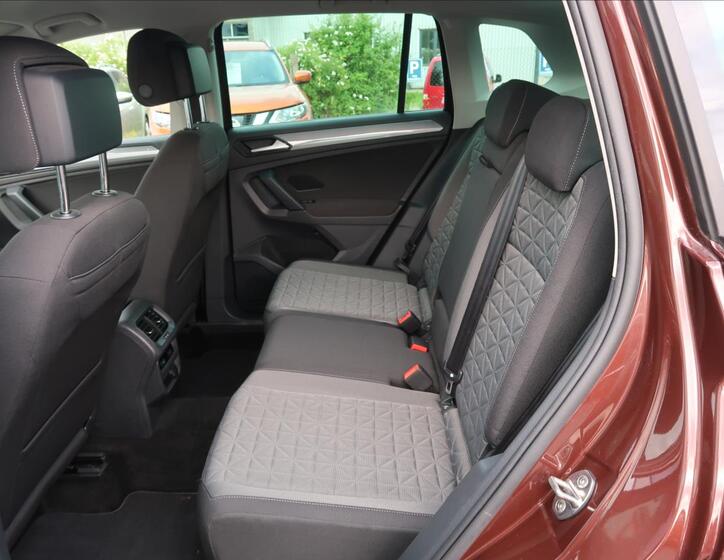 Volkswagen Tiguan 20