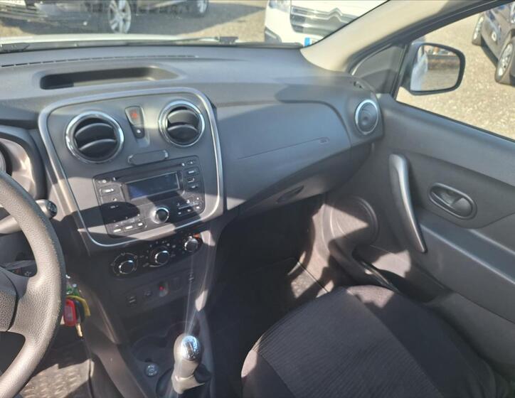 Dacia Logan 7