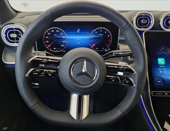 Mercedes-Benz GLC 10