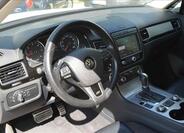 Volkswagen Touareg 9