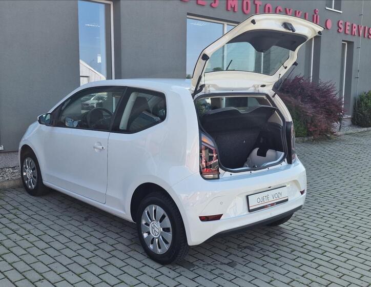 Volkswagen up! 38