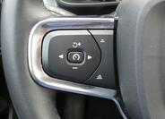 Volvo XC40 11