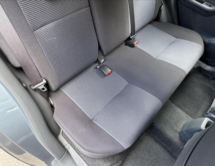 Suzuki Swift 32