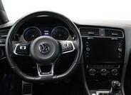 Volkswagen Golf 27