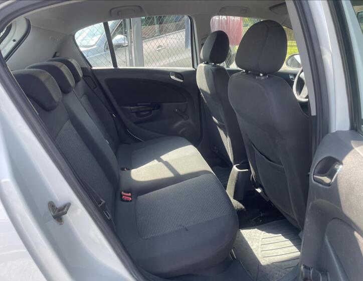 Opel Corsa 30