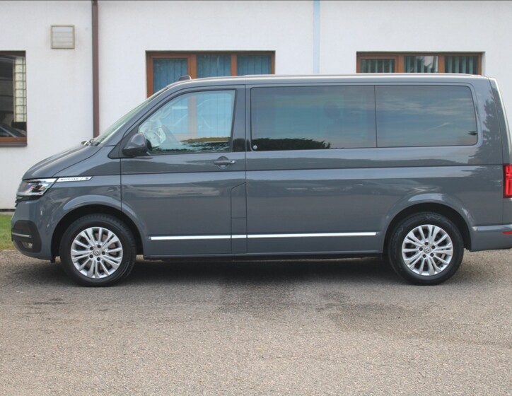 Volkswagen Multivan 7