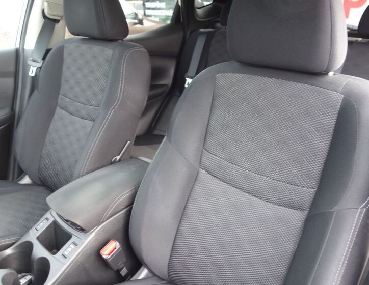 Nissan Qashqai 16