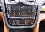 Bentley Bentayga 37