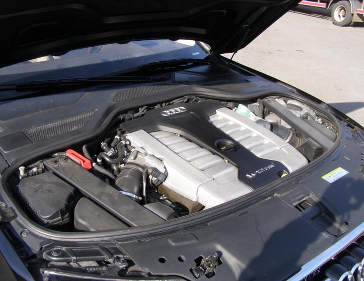 Audi A8 61