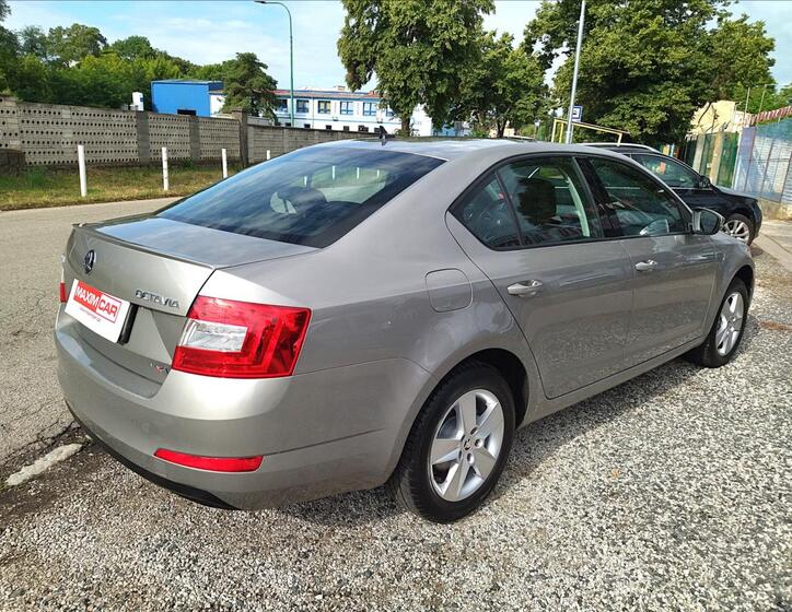 Škoda Octavia 8