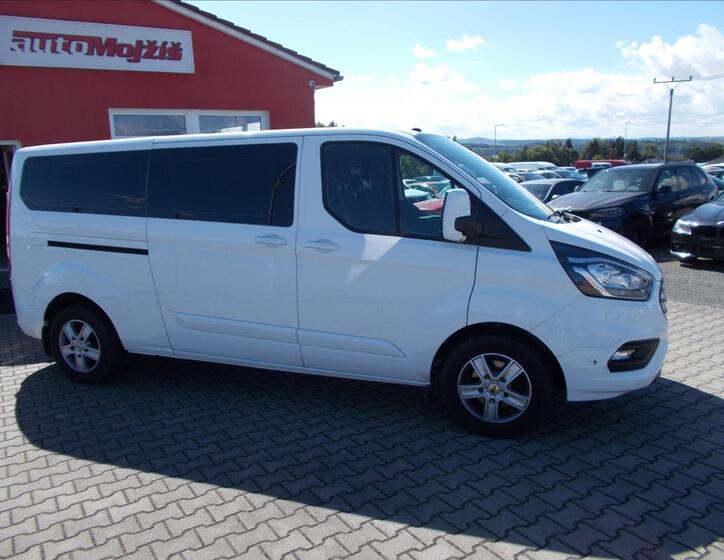 Ford Transit Custom 8