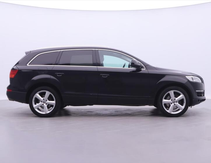 Audi Q7 8