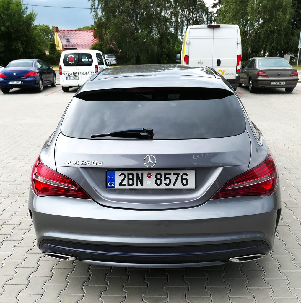 Mercedes-Benz CLA