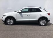 Volkswagen T-Roc 10