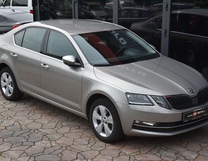 Škoda Octavia 44