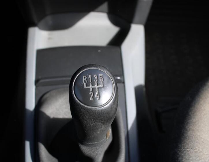 Škoda Fabia 16