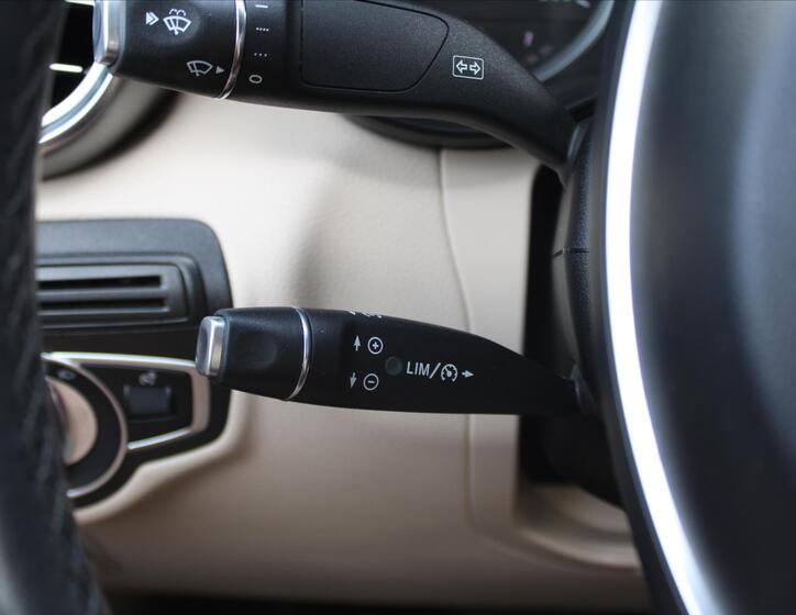 Mercedes-Benz GLC 15