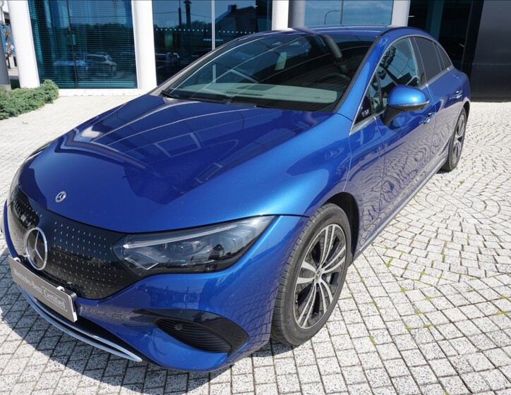 Mercedes-Benz EQE 3