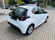 Toyota Yaris 6