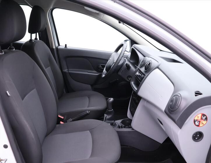 Dacia Logan 11