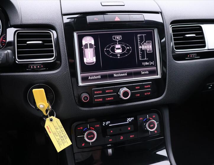Volkswagen Touareg 26