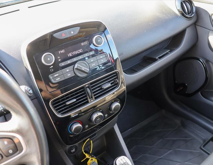 Renault Clio 22