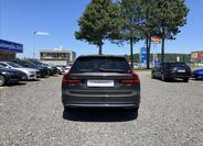 Volvo V90 5