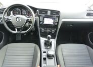 Volkswagen Golf 11