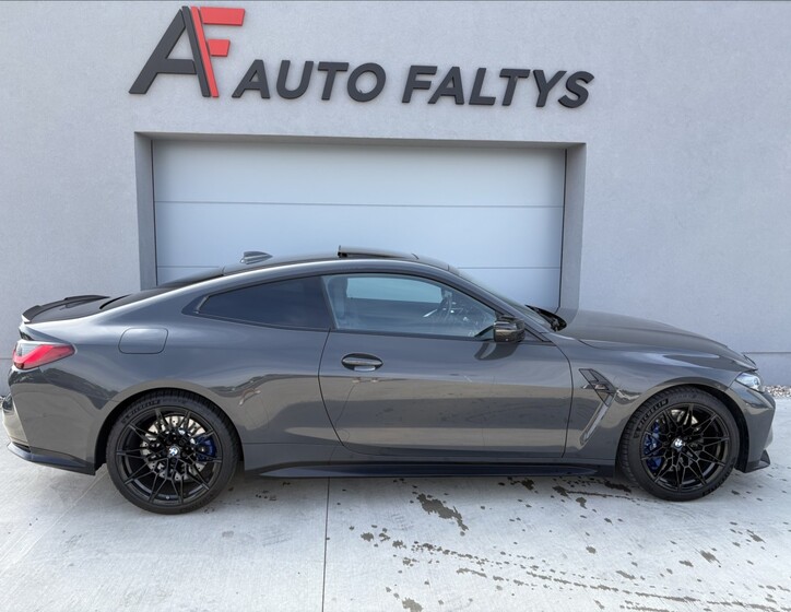 BMW M4 2