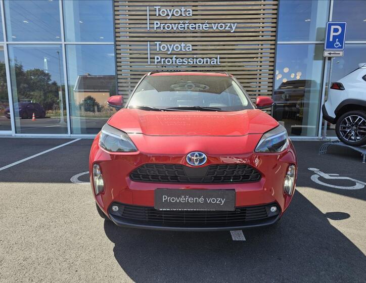 Toyota Yaris Cross 3