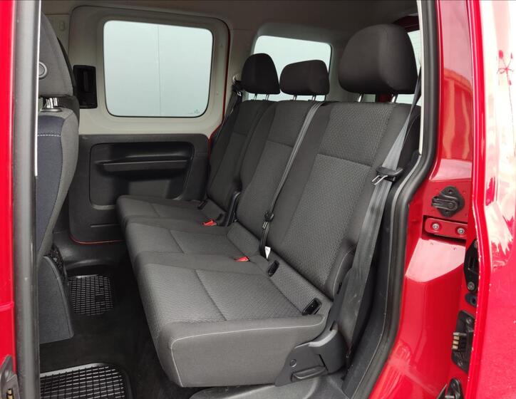 Volkswagen Caddy 18