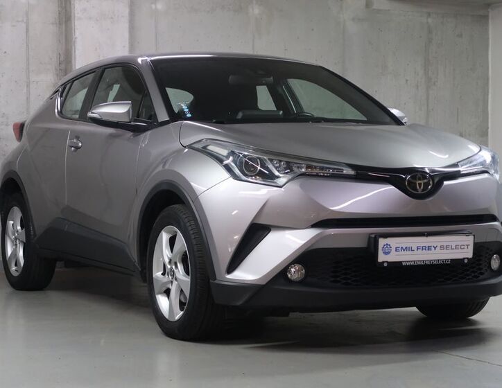 Toyota C-HR 3