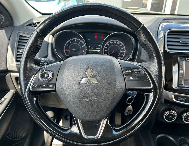 Mitsubishi ASX 17