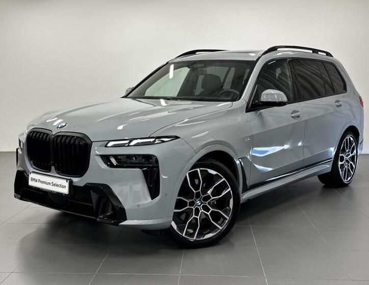 BMW X7 1