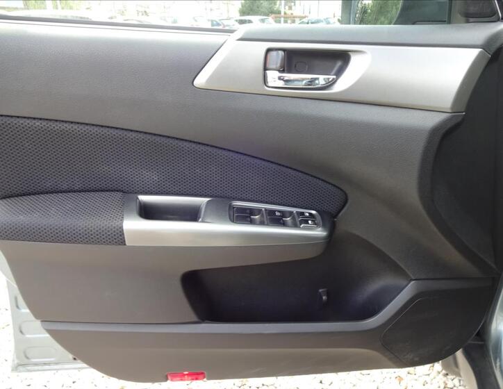 Subaru Forester 18