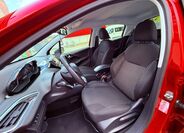 Peugeot 208 13