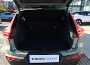 Volvo XC40 11