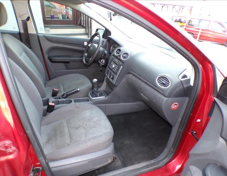Ford Focus 15