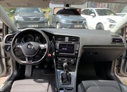 Volkswagen Golf 10