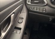 Hyundai i30 17