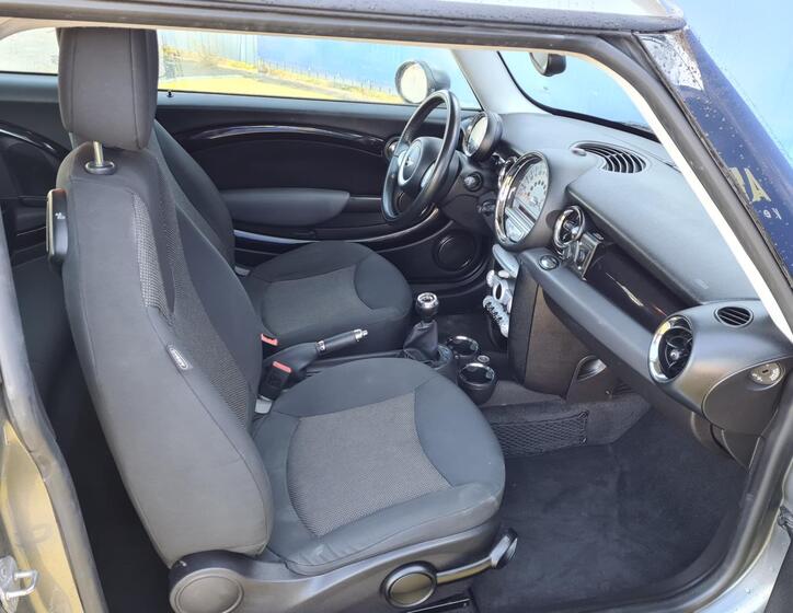 Mini Clubman 8