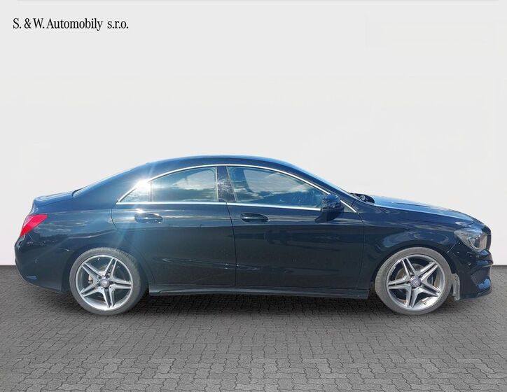 Mercedes-Benz CLA 4
